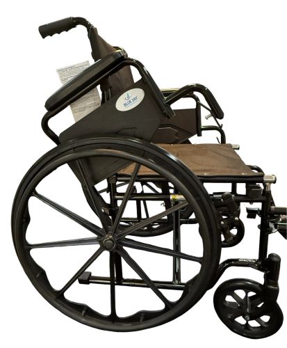 Roll With Me 18  K1 Wheelchair Flip-up Desk Arms & Sdf