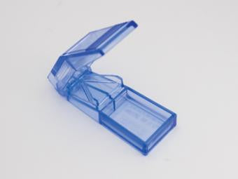 Apex Pill Splitter Translucent