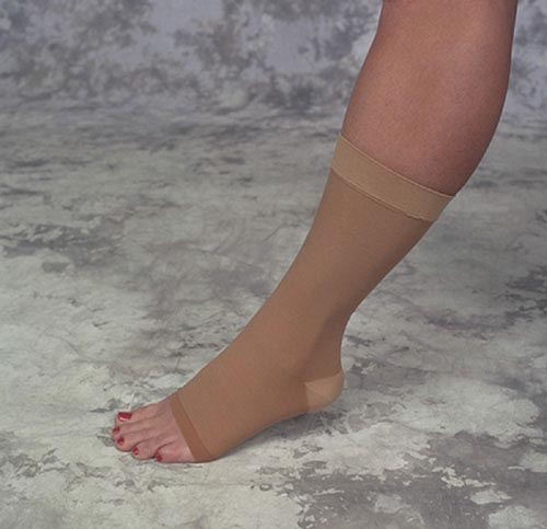  Nylon Two-Way Stretch Ankle Brace Medium